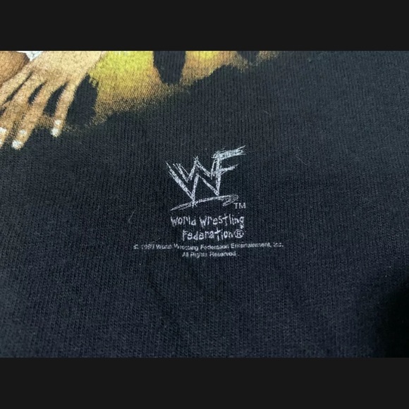 WWF Shirt Debra - Picture 6 of 7